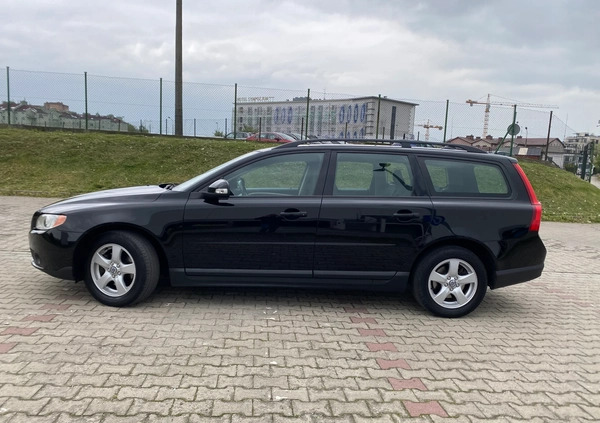 Volvo V70 cena 24700 przebieg: 213600, rok produkcji 2008 z Kraków małe 326